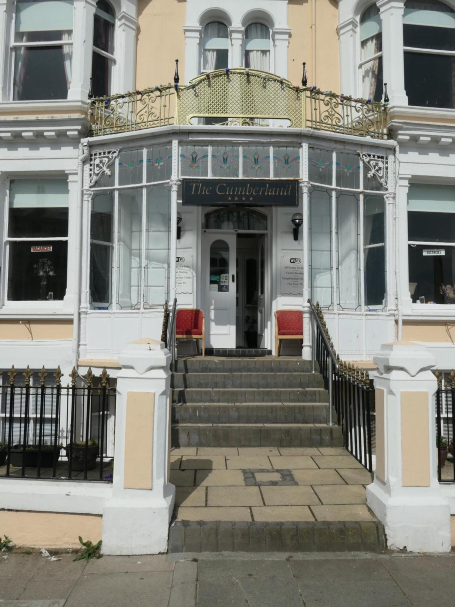 The Cumberland Bed & Breakfast Llandudno Exterior photo