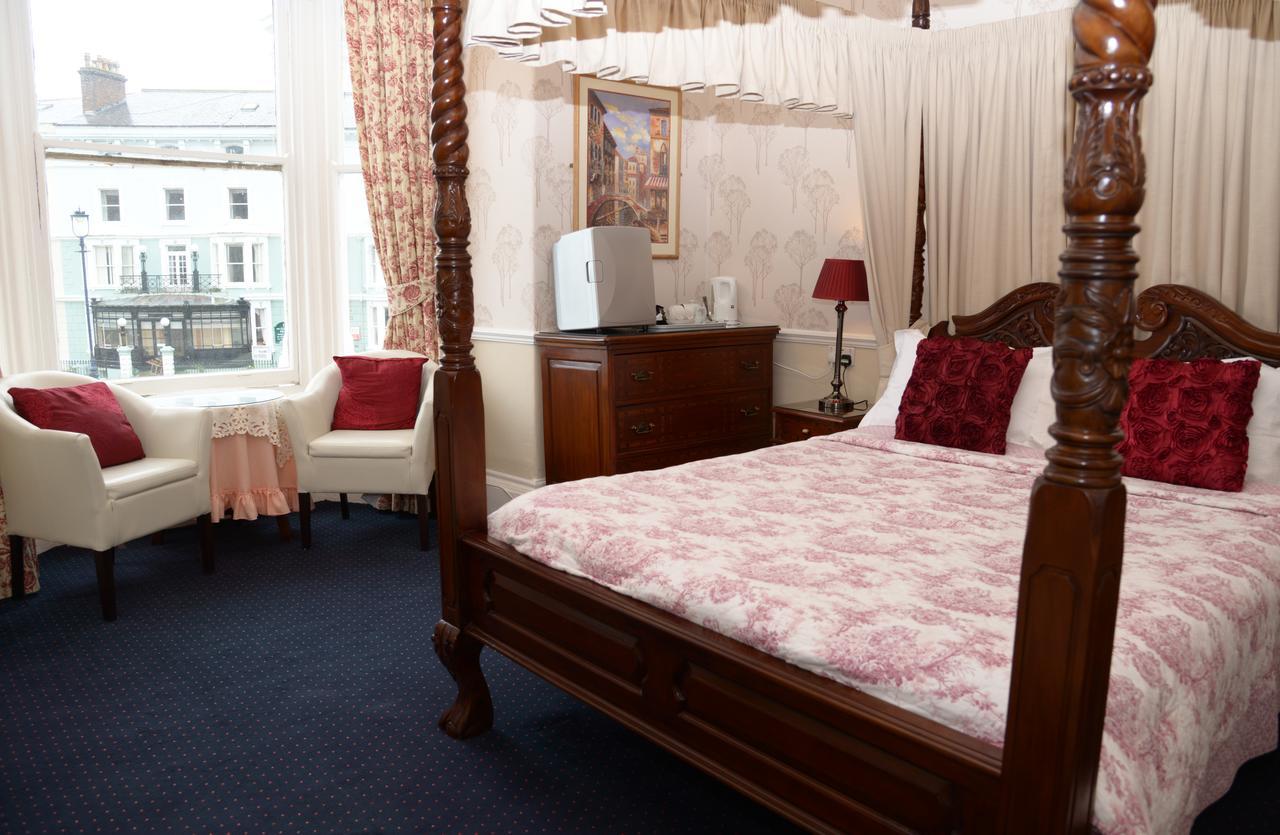 The Cumberland Bed & Breakfast Llandudno Exterior photo